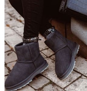 FREE PEOPLE- EMU× Sharky Mini Boots W12434